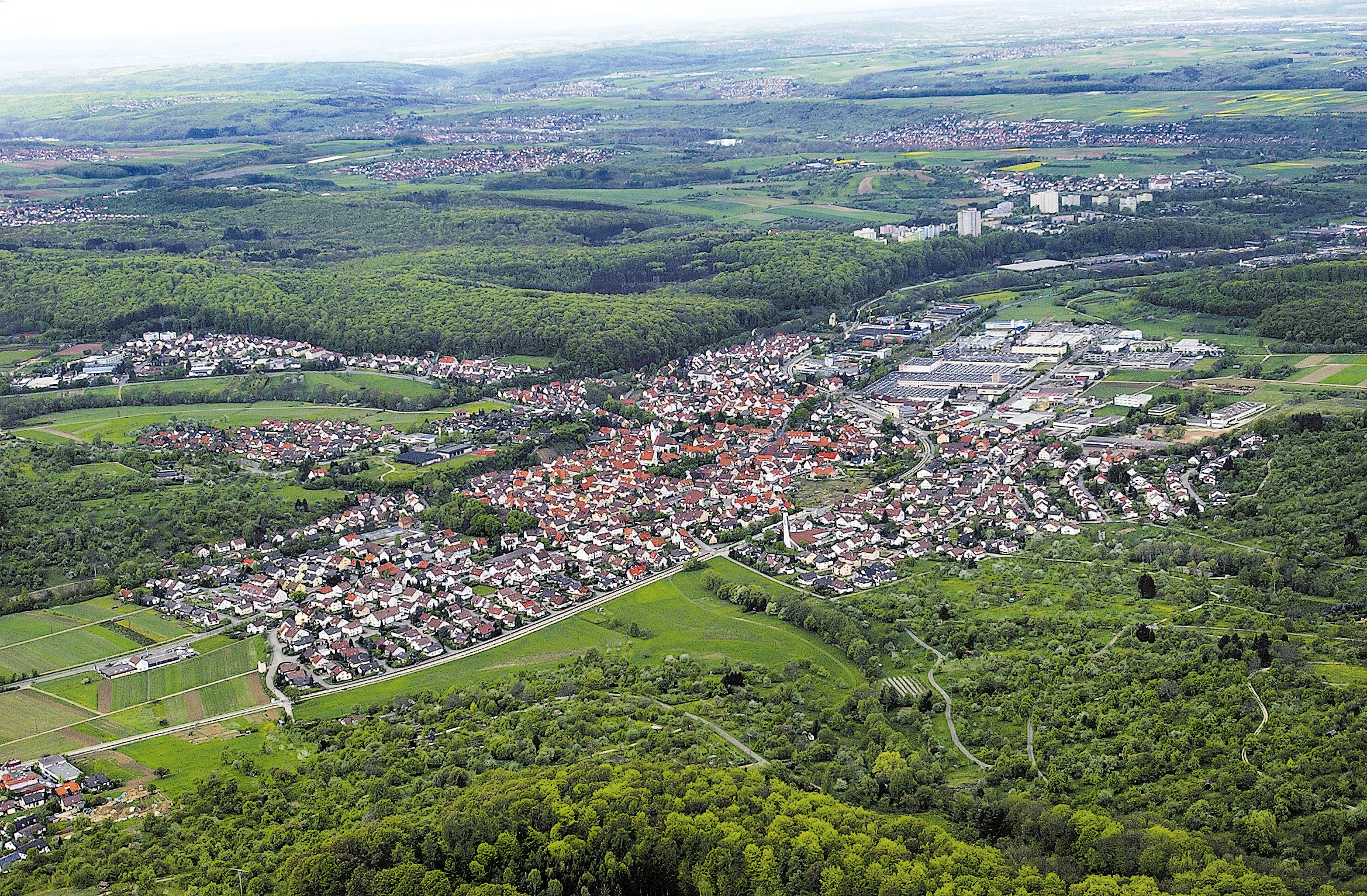  Luftbild von Frickenhausen 
